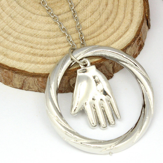 Divergence náhrdelník frakce Odevzdanost (symbol ruky)