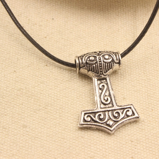 Náhrdelník  Thor Hammer