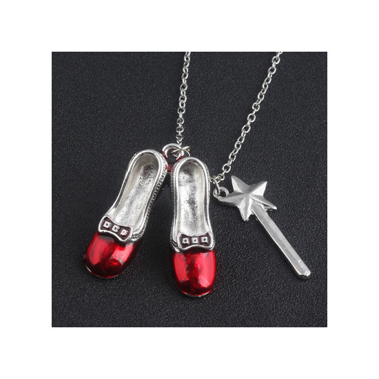 Řetízek Alenka v Říši divů (Alice in Wonderland)  - Kouzelné střevíce