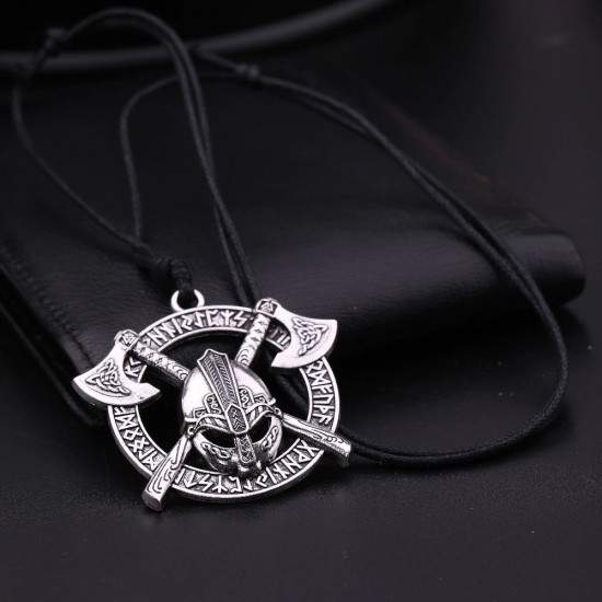 Řetízek Vikingové - stříbrný válečník